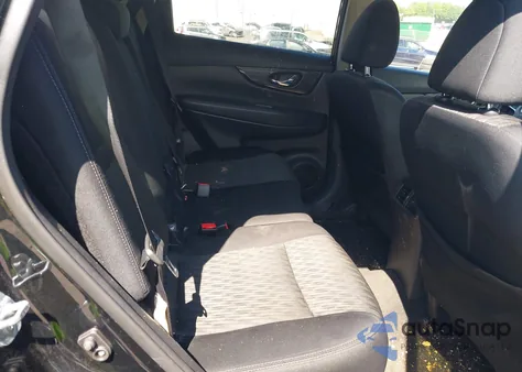 2018 Nissan Rogue Sv z USA, uszkodzony, nr VIN 5N1AT2MT5JC818184